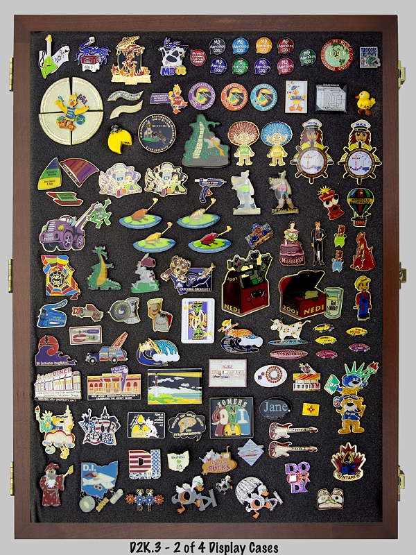 015_d2k3-pin_display-2of4.jpg