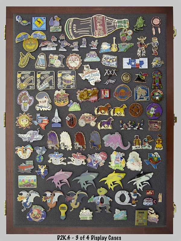 021_d2k4-pin_display-3of4.jpg